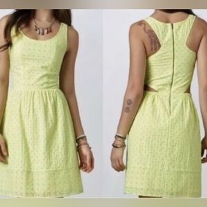 American Eagle Yellow Eyelet Dress With Cutouts 4 S Like New